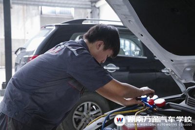 汽车维修学多久